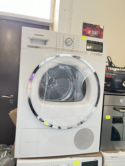 Сушильна машина Siemens iQ 890