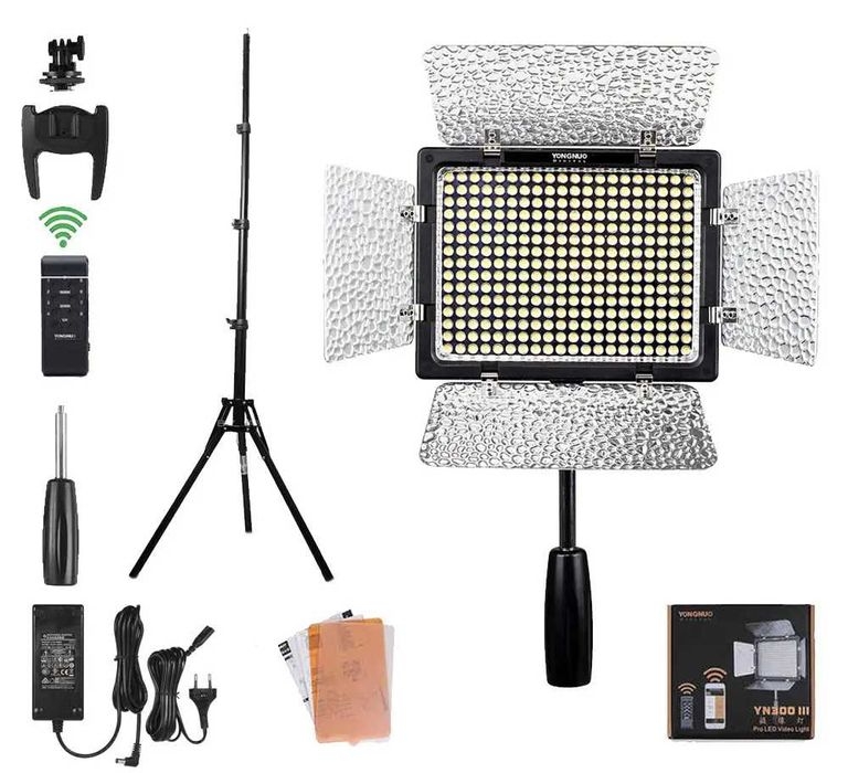 Комплект (набір) "MEDIUM L" - світло Yongnuo YN-300 III (3200-5500K)