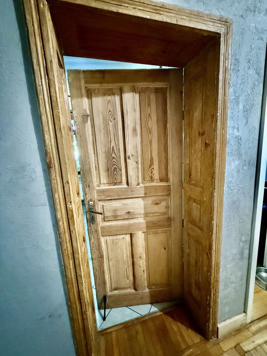 Stare piękne zabytkowe drewniane drzwi  80 cm loft design