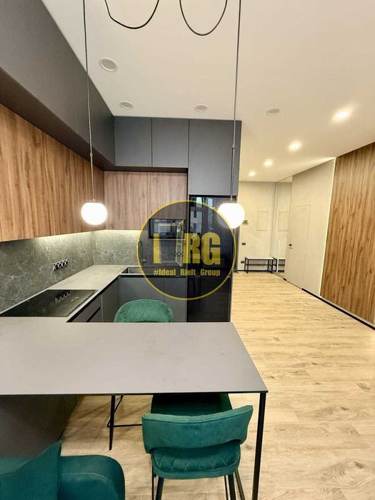Без%, ЖК Manhattan, Берестейский 11, 27пов, КПІ, Університет