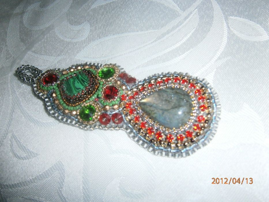 Wisior,malachit labradoryt cyrkonie beading