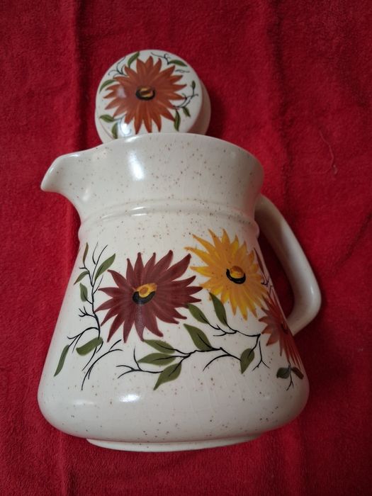 Jarro pintado com tampa