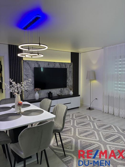 Продається простора 3-кімнатна квартира в місті Тячів