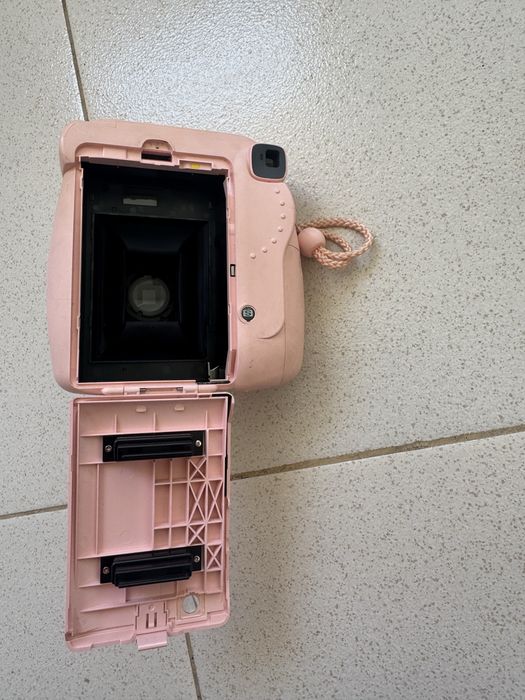 Máquina Fotográfica Fujifilm Instax Mini 8