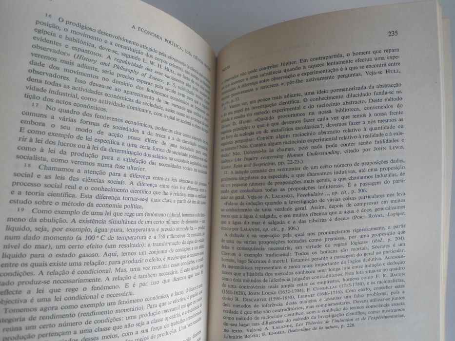 A Economia Política, uma ciência social por M H Dowidar