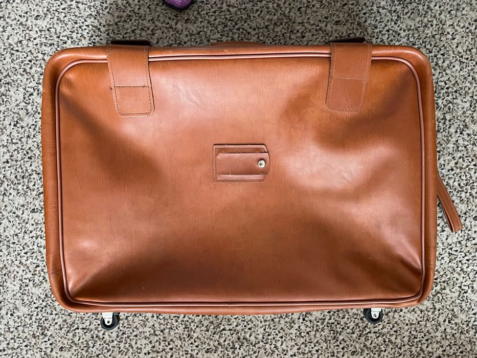 Валіза на коліщатках часів СРСР