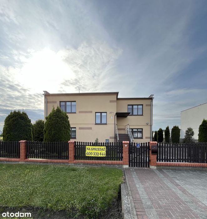 Dom wolnostojący 240 m2