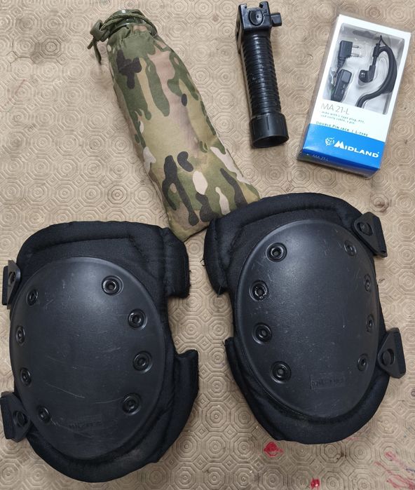 Lote Airsoft completo: réplica M4 Evolution, colete tático, rádio, bateria e acessórios