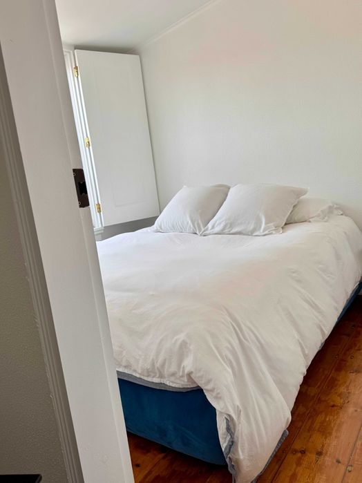 Cama + Colchão 1,60 X 1,95