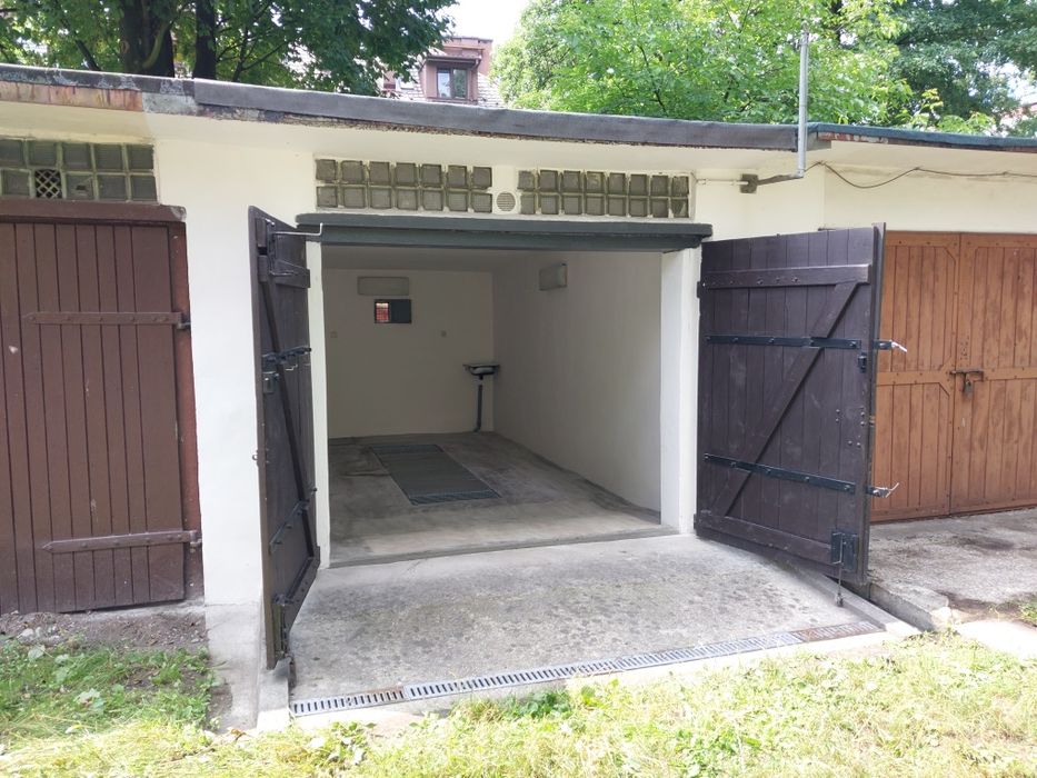 Sprzedam Garaż w Tychach przy ul. Kościuszki 21m kw z kanałem - Ansicht 3