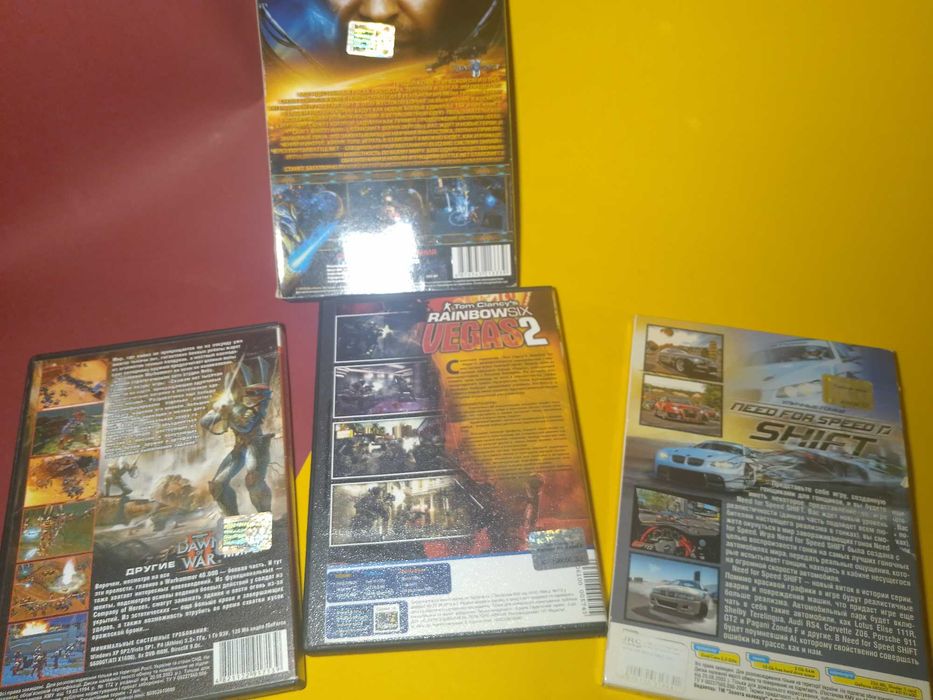 Диски з іграми для ПК DVD Starcraft 2, Call of Duty, DoW 2, Rainbow Six