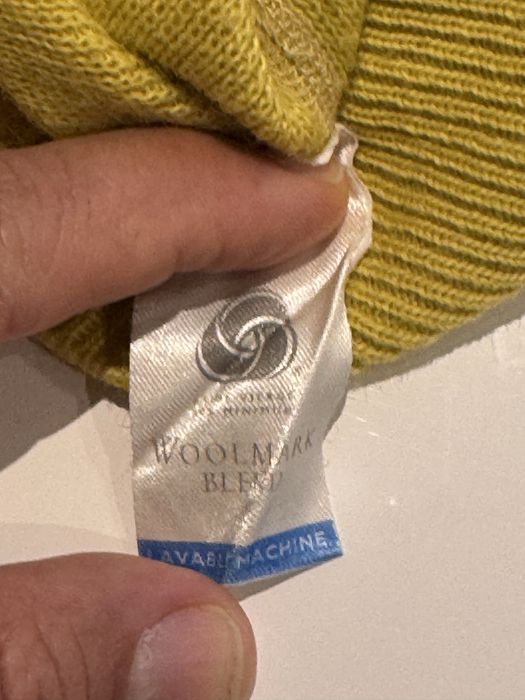 Pulôver Lacoste Cor: Mostarda  - impecável - Tamanho 4