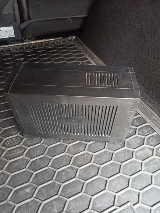ДБЖ APC Back-UPS 1100VA (BX1100CI-RS)
