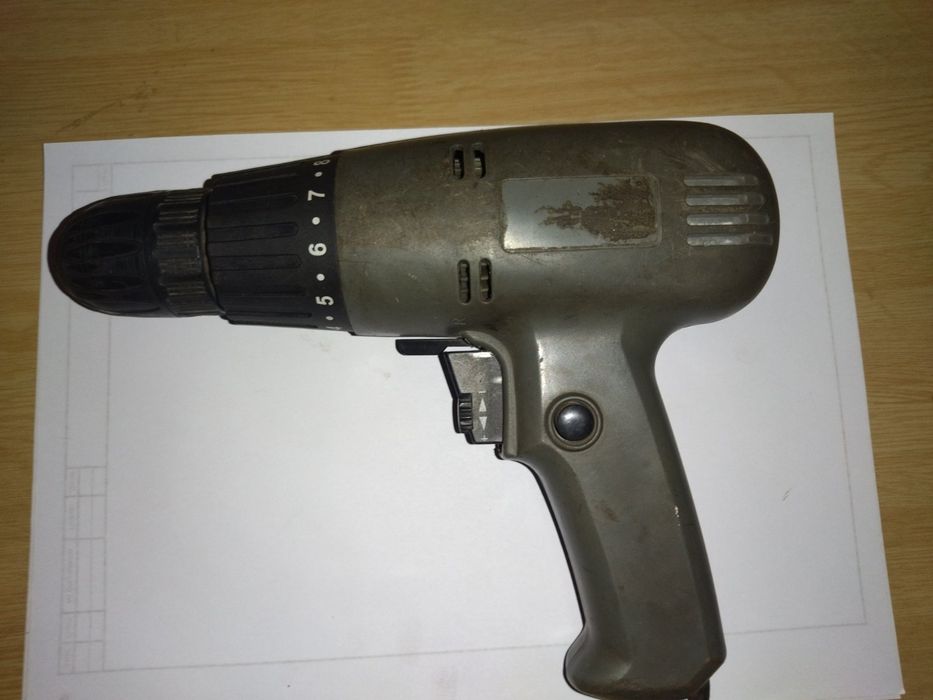 Дрель шуруповёрт