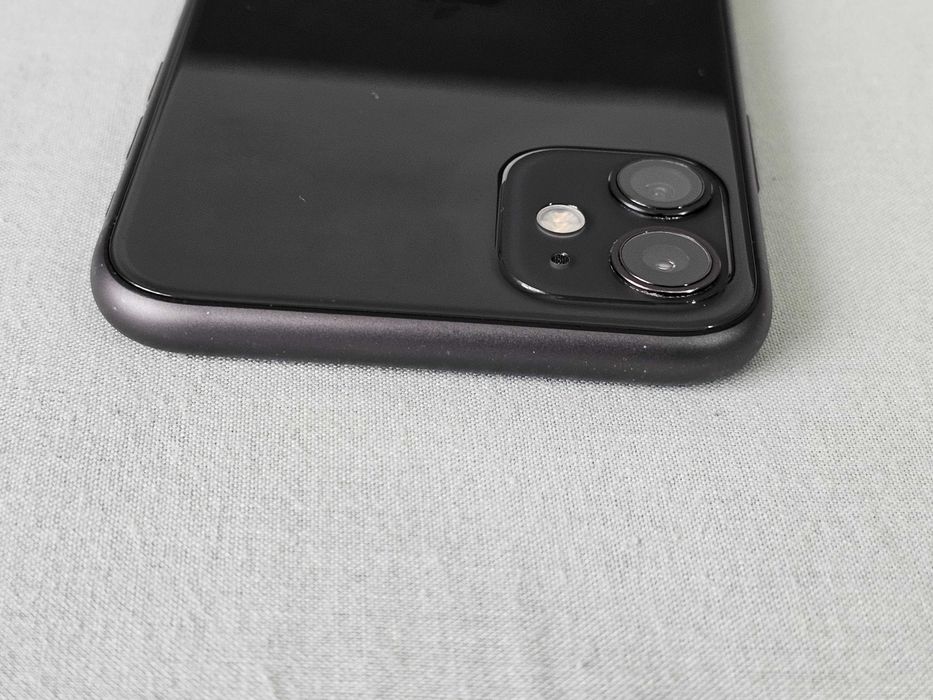 iphone 11 256GB. 100% Bateria original. Muito bom