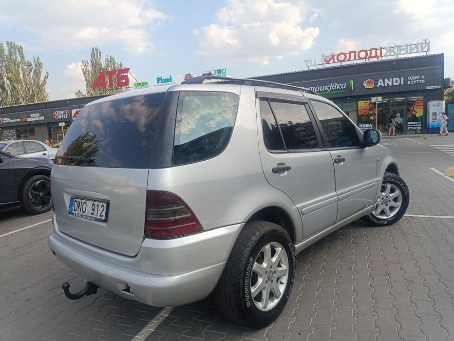 Мерседес  МЛ 270