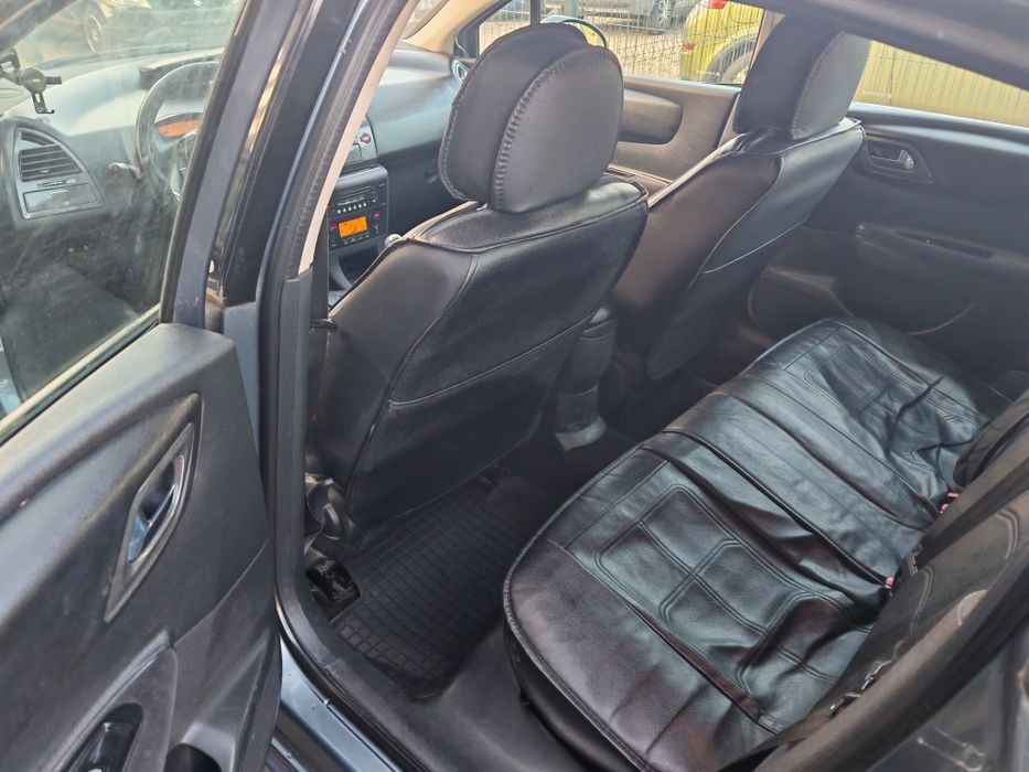 Citroen C4 1.6 benzyna