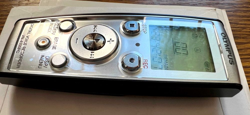 Диктофон Olympus VN 4100 з мікрофоном ME25W