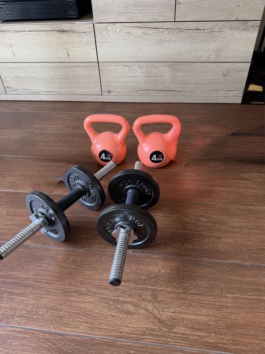 Zestaw do ćwiczeń – hantle regulowane + kettlebell 2×4 kg