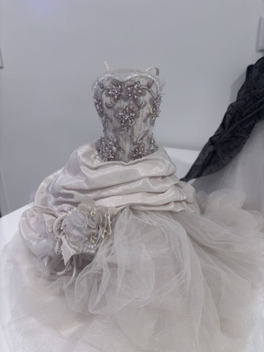 Vestidos de noiva em miniatura – Conjunto 2 peças decorativas
