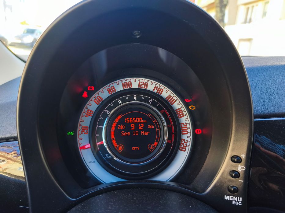 Fiat 500 1.2 Lounge (2012)