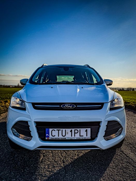 Ford Kuga / 2015 / 105.000 KM / Pełen Serwis Ford ///