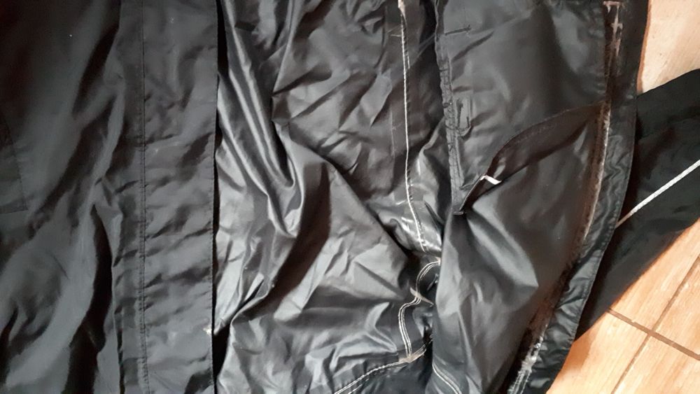 Kurtka przeciwdeszczowe H&M, roz 104,