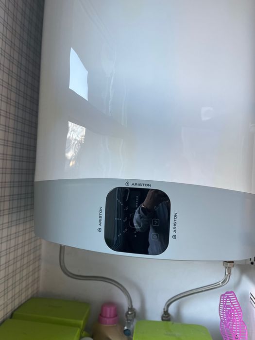 Bojler Ariston 65l pojemności