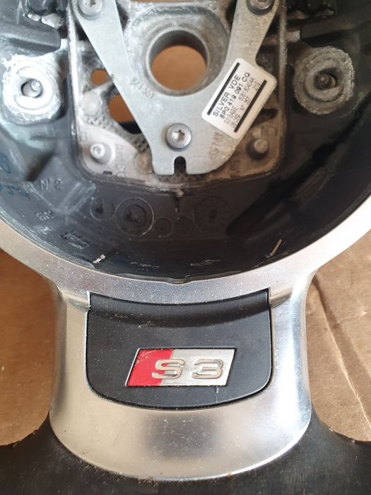 Volante Audi S3 8P original