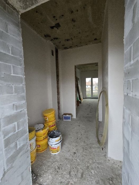 Продам котедж.100 м2.м. Коломия