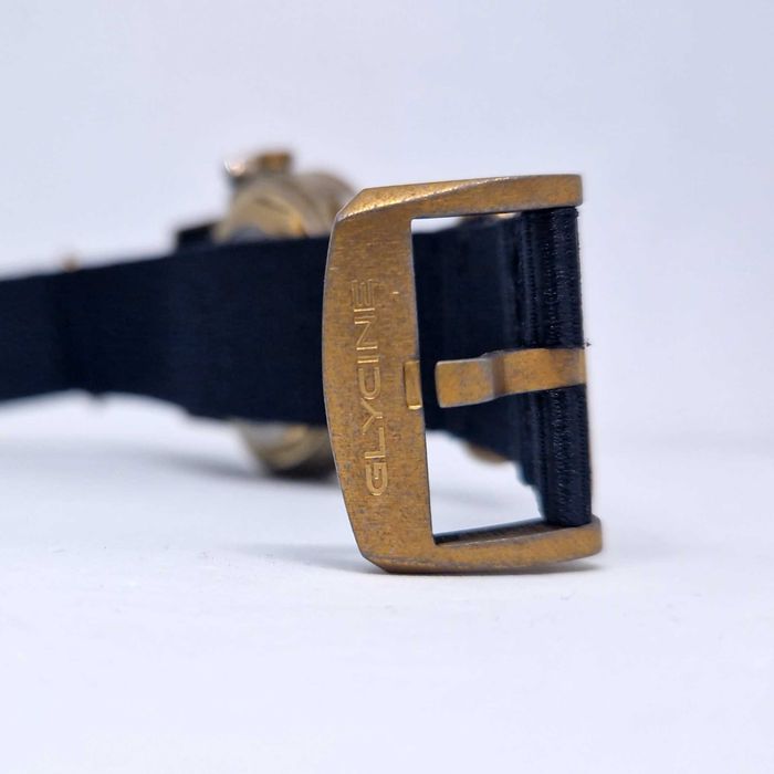 Glycine Airman Vintage Noon Purist 40 mm Automatic