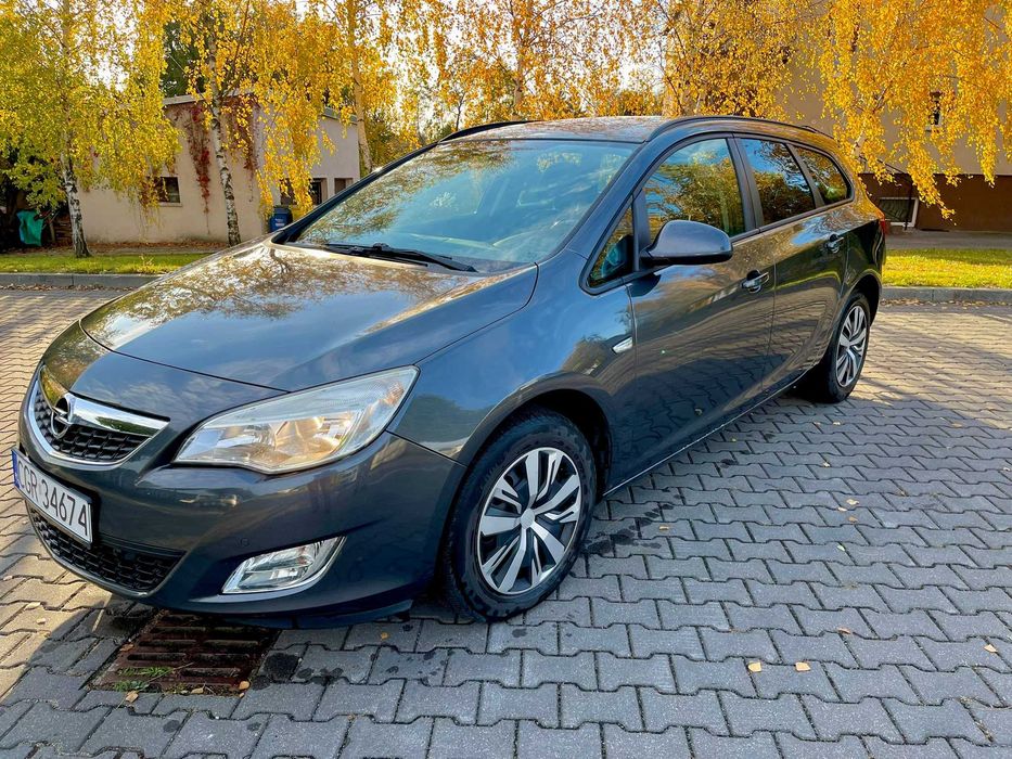 Opel Astra J 1.7