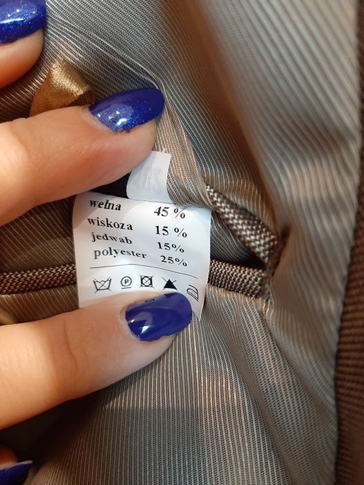 Garnitur wzrost 182cm beżowy błyszczący