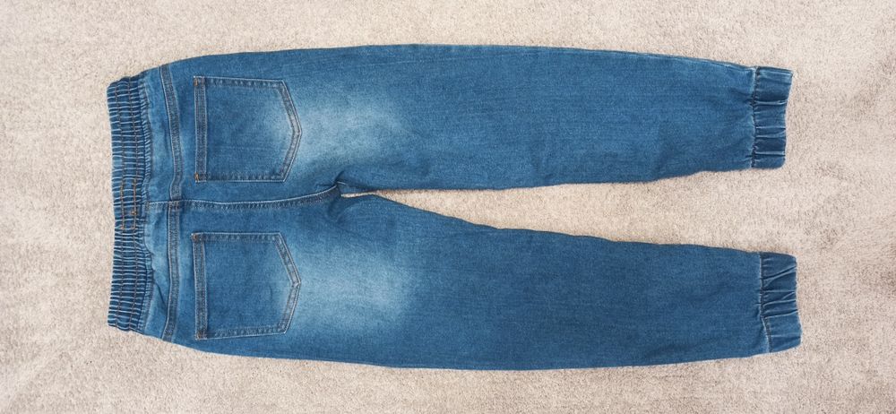 Jeansy, spodnie chłopięce rozm. 134