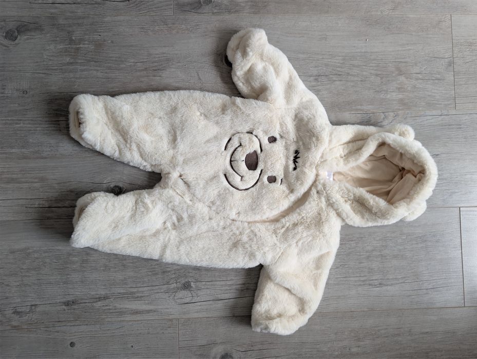 Puszysty kombinezon pajacyk Miś So Cute  68 rozmiar  (3-6 m)