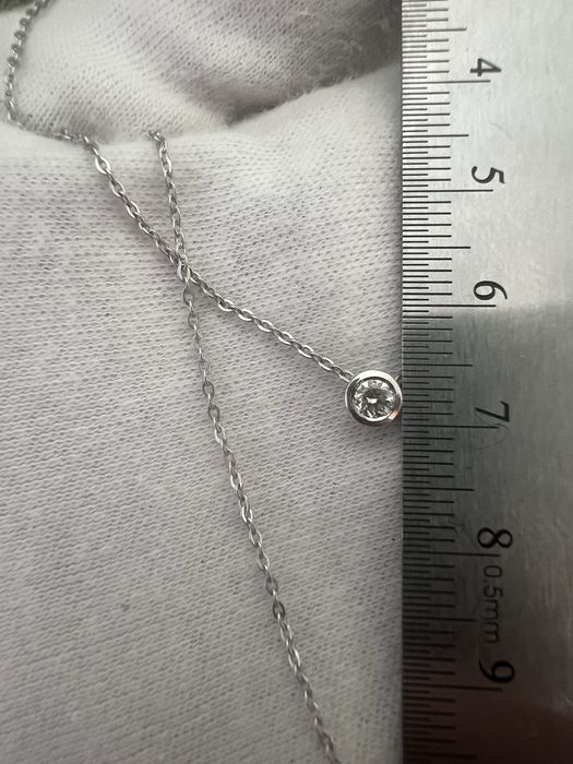 Колье с блиллиантом