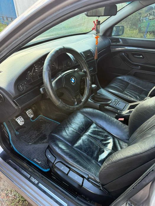 Продам BMW E39 2.8  1998 року