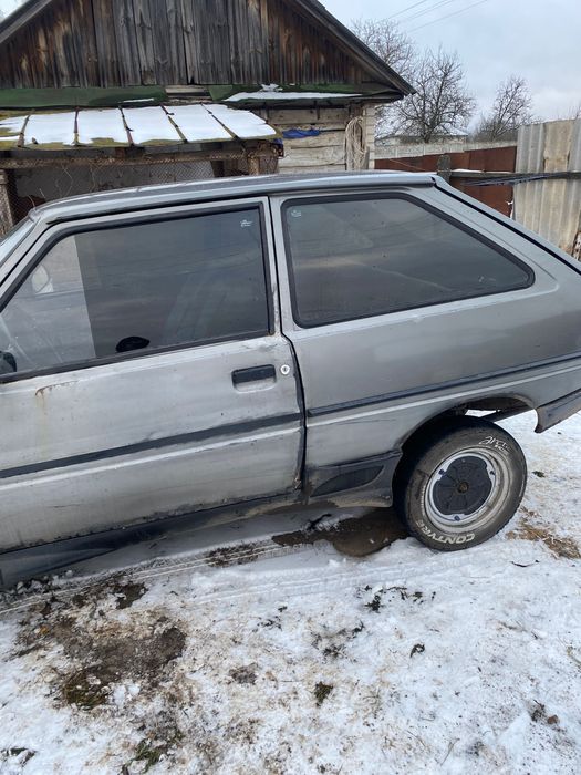 Таврия заз 21031