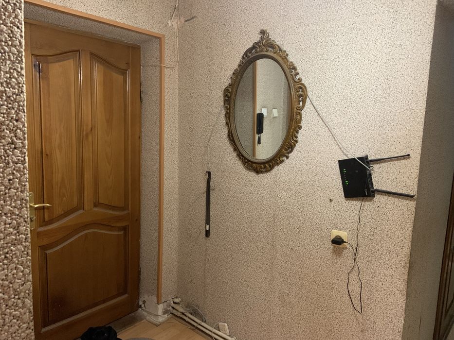 ТРИкімнатна квартира,Док.4 окремих спал місця 3 двох спал чешка2поверх