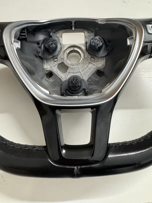 Kierownica Volkswagen tiguan caddy transporter passat 2018r