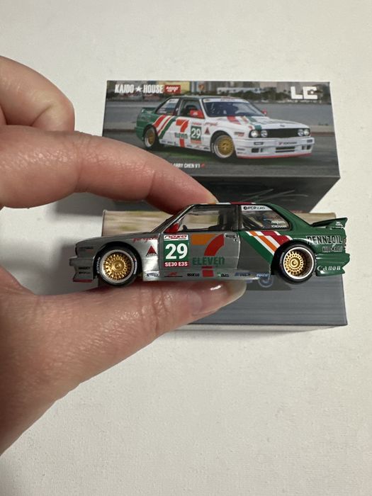 Kaido house mini gt bmw m3 7-eleven CHASE chase #217 khmg217 bmw m3 kaido works larry chen v1