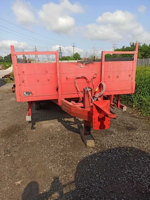 Напівпричіп тракторний