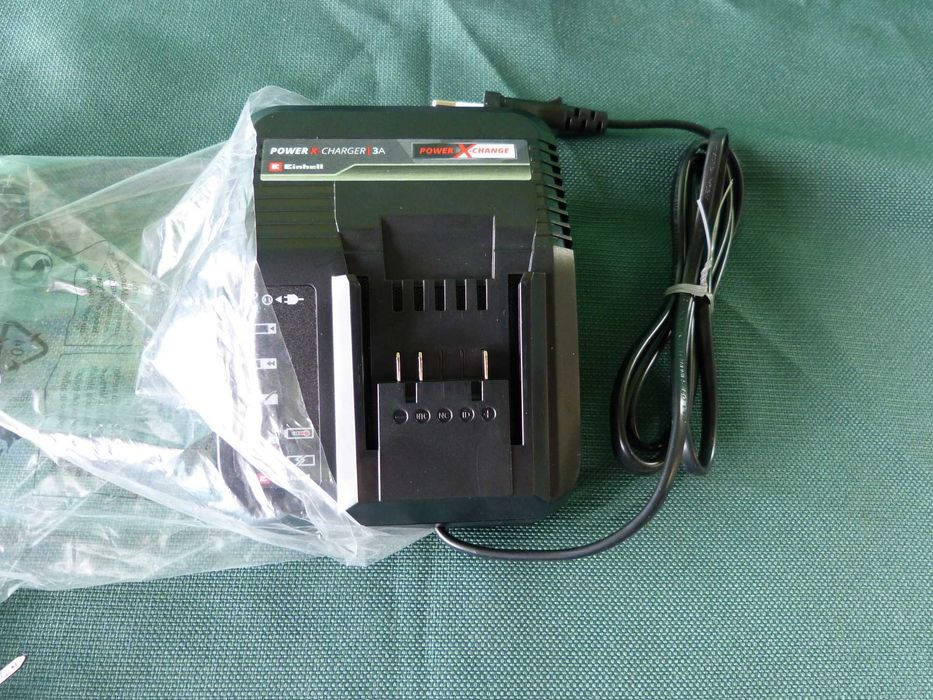 Ładowarka do akumulatorów Einhell 18V