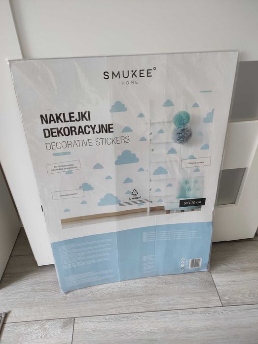 Naklejki dekoracyjne do pokoju dziecięcego