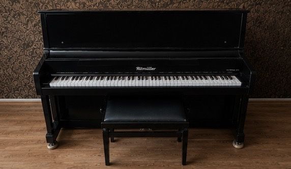 Pianino Klasyczne Ritmuller Studio 130