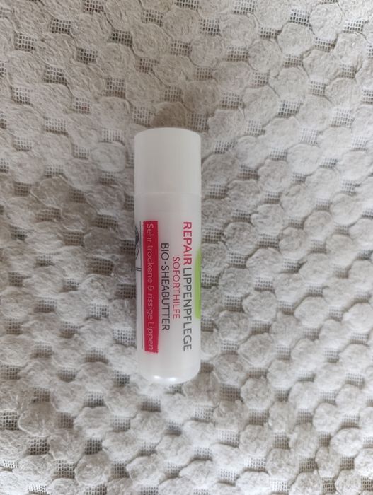 Pomadka ochronna do ust Alterra