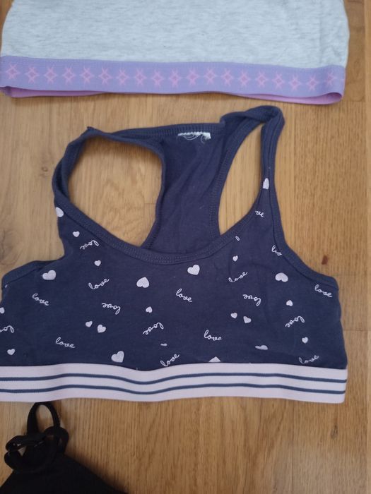5x stanik dziewczęcy 134 cm nowe