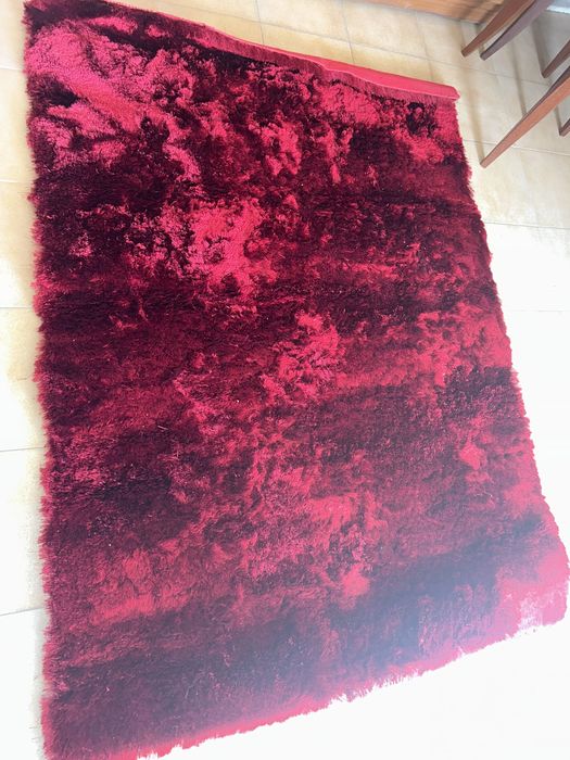 Carpete como nova medida 1.40x2,00 cor bordeaux