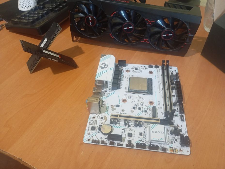 Материнська плата SOYO B450M D4 Pro (AM4, DDR4)