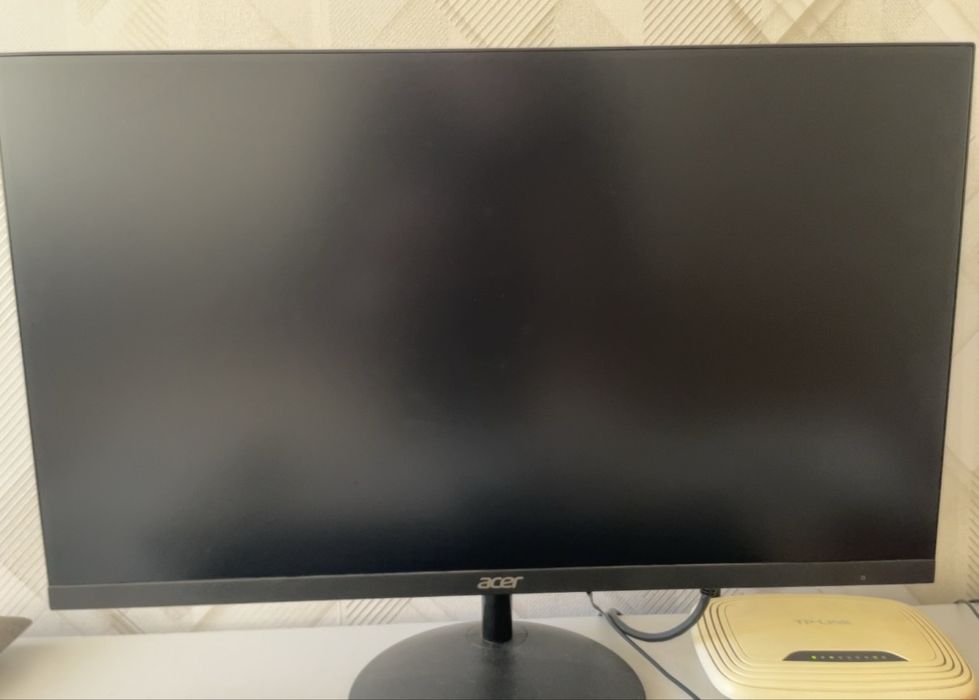 Монитор Acer 100Hz